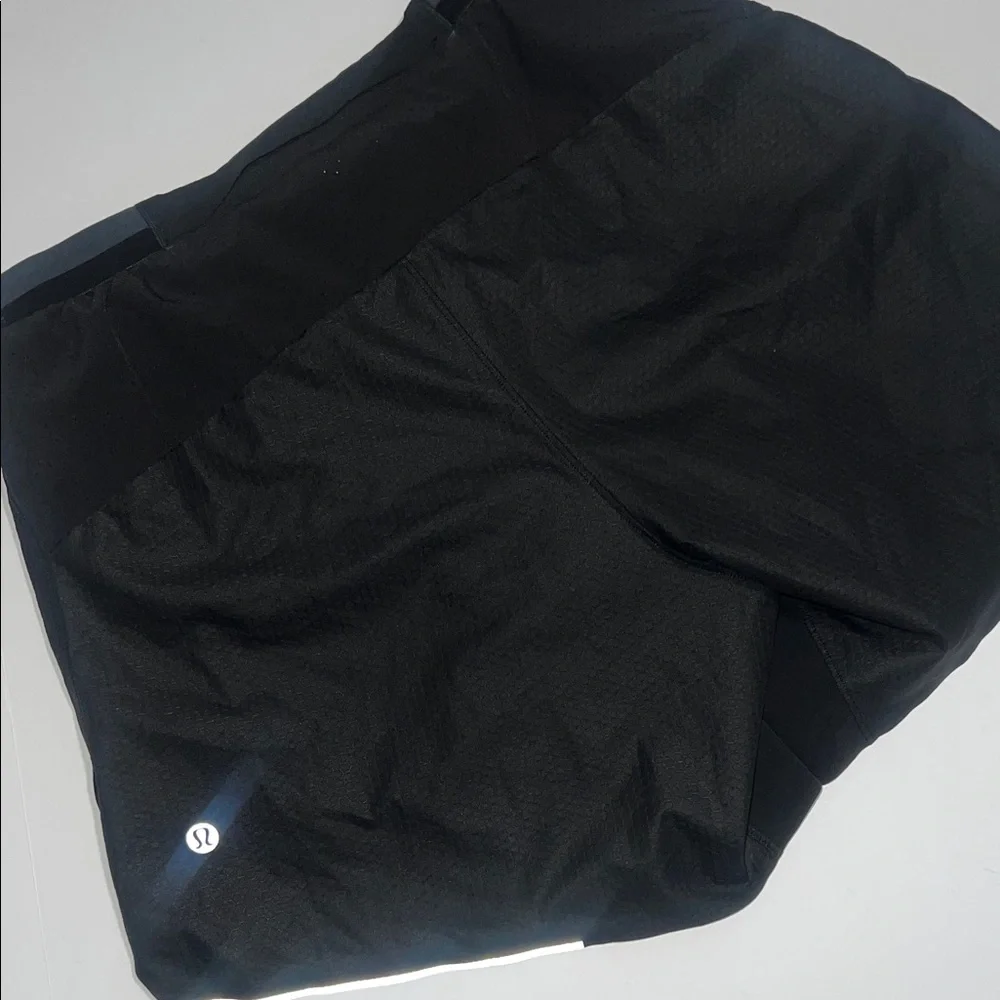 Women’s Lululemon Black Athletic Shorts size Small